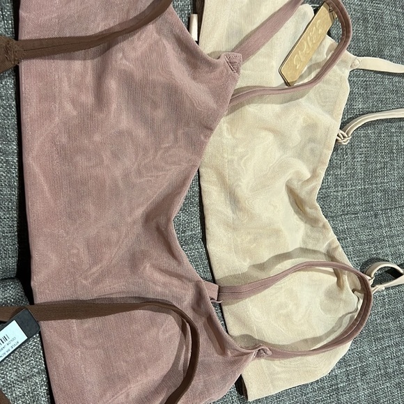 Skims sheer Sculpt Bandeau Bra - Picture 2 of 4